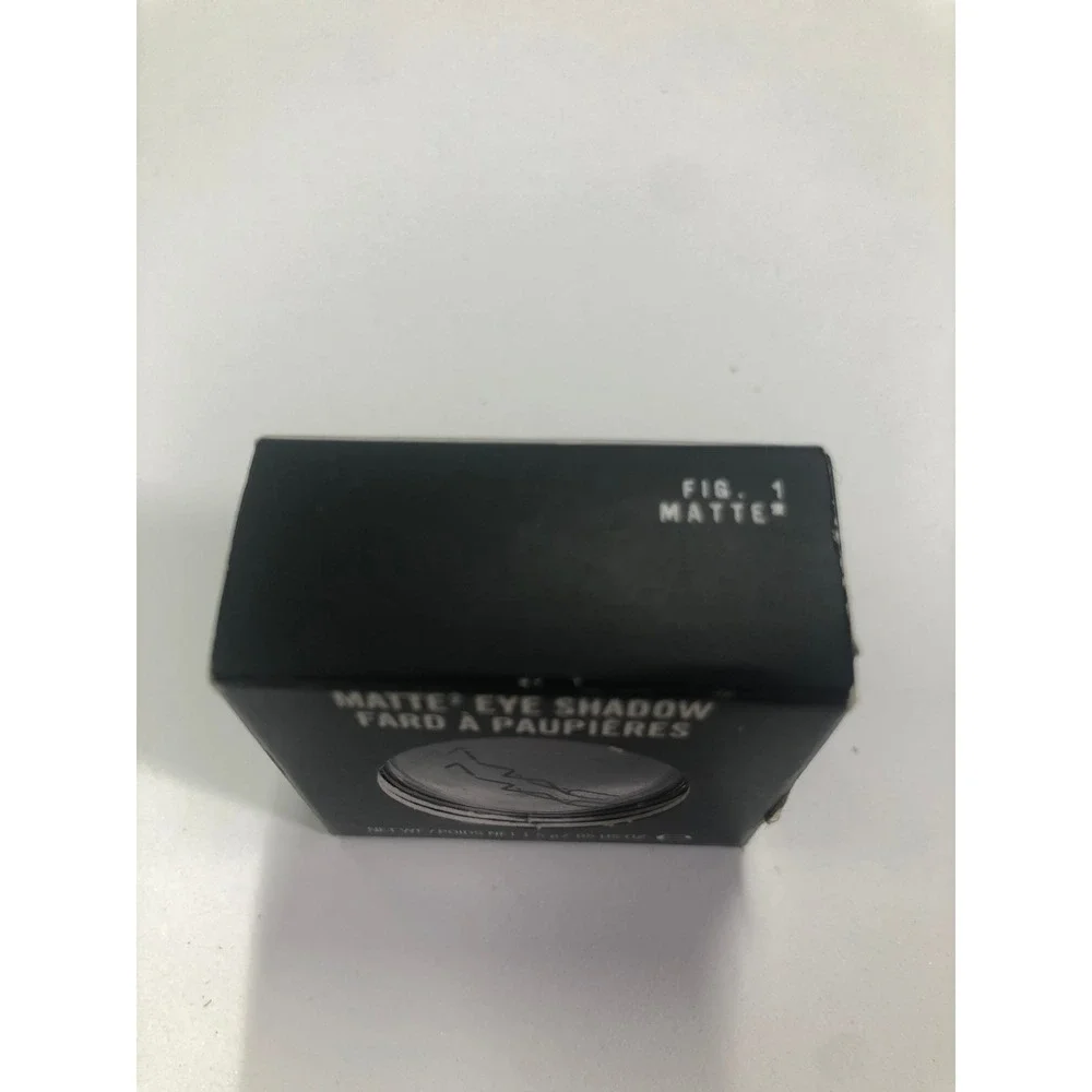 MAC Matte2 Eye Shadow Fig. 1 Matte
